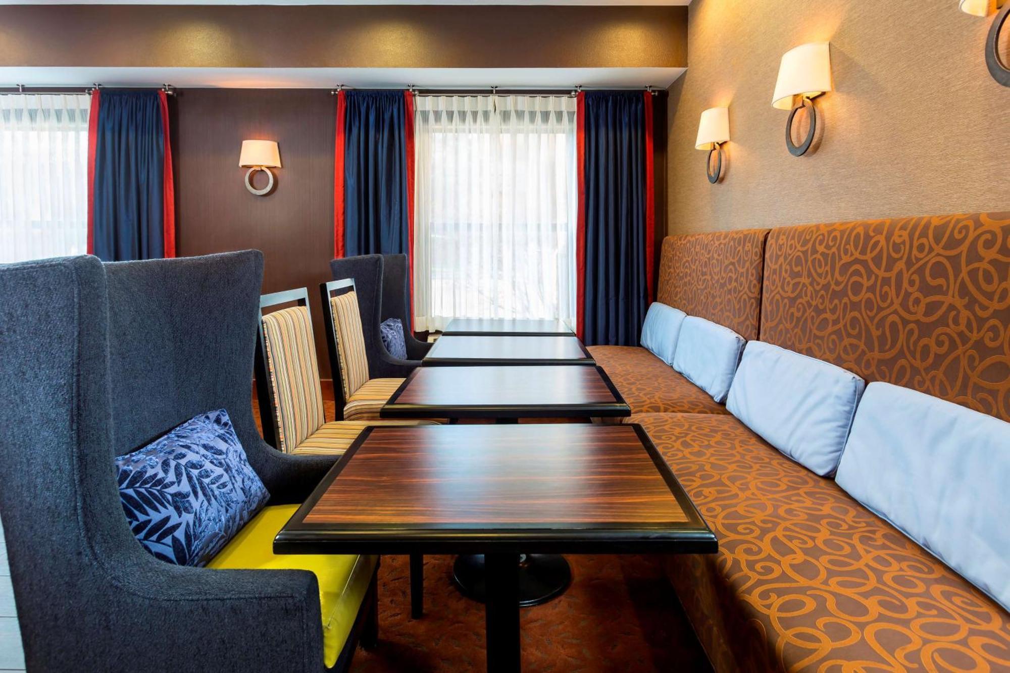Hampton Inn Youngstown/Boardman Poland Exterior photo