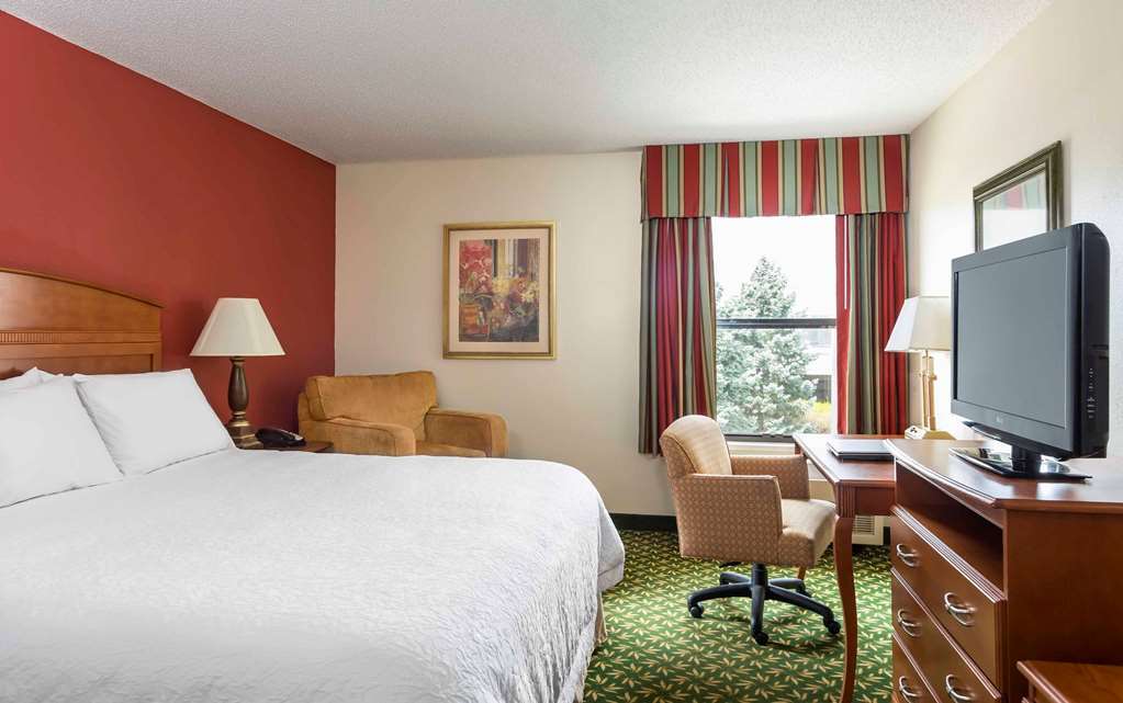 Hampton Inn Youngstown/Boardman Poland Room photo